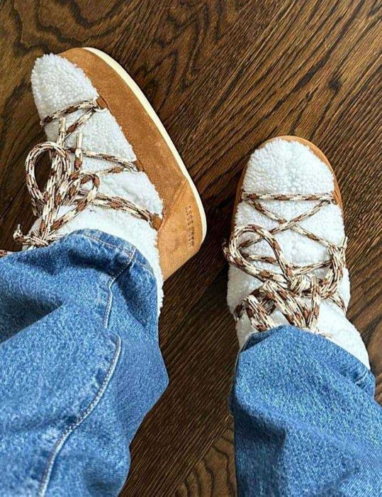 Зимові черевики MOON BOOT Icon Light Low Tan Shearling Boots