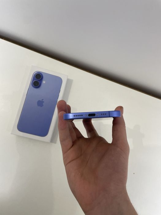 iPhone 16 128 гб
