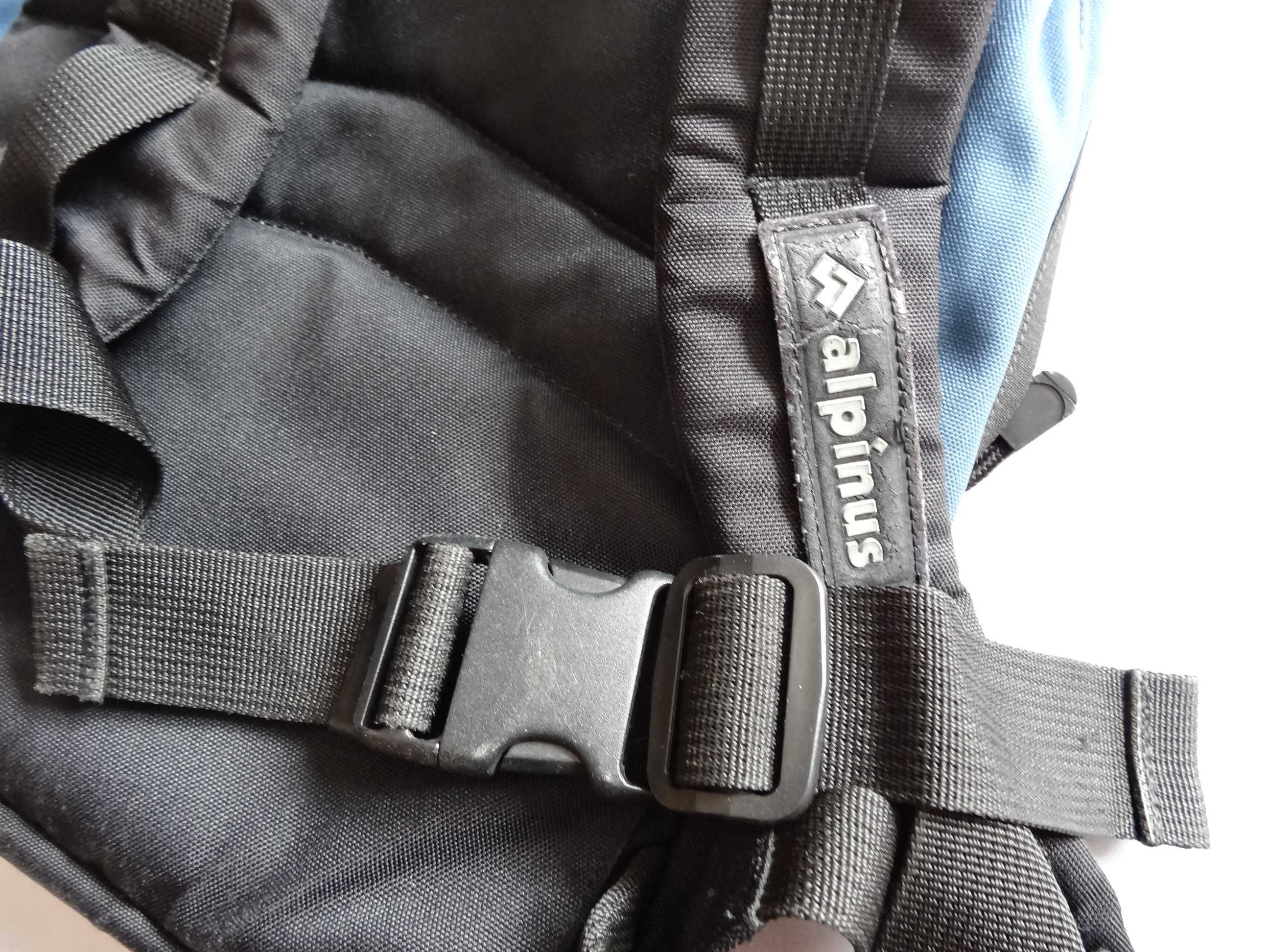 Plecak ALPINUS LAPTOP Miejski Turystyczny