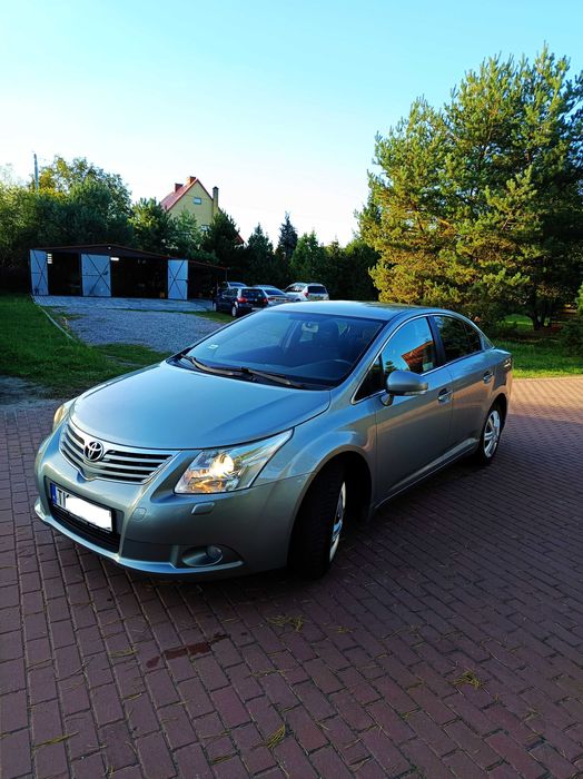 TOYOTA avensis sedan 1.8 benz. 2009r 1wszy wł. od nowosci sal/PL