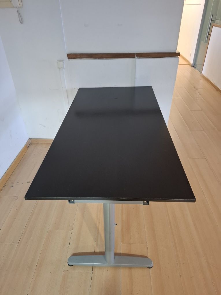 MESAS ESCRITÓRIO_Ikea Gallant