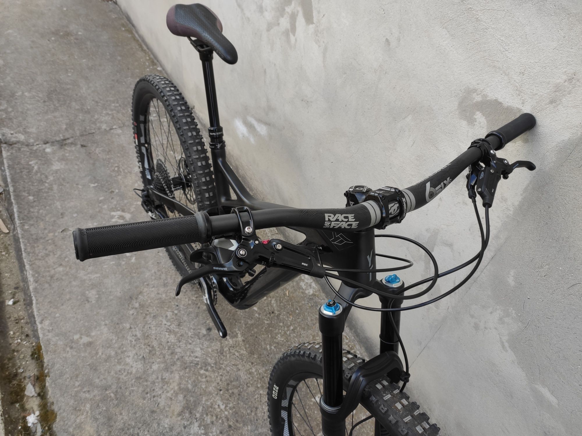 carbon YT Jeffsy CF 29 (2019) M, Sram X01 Eagle, Fox 34 Elite, E13