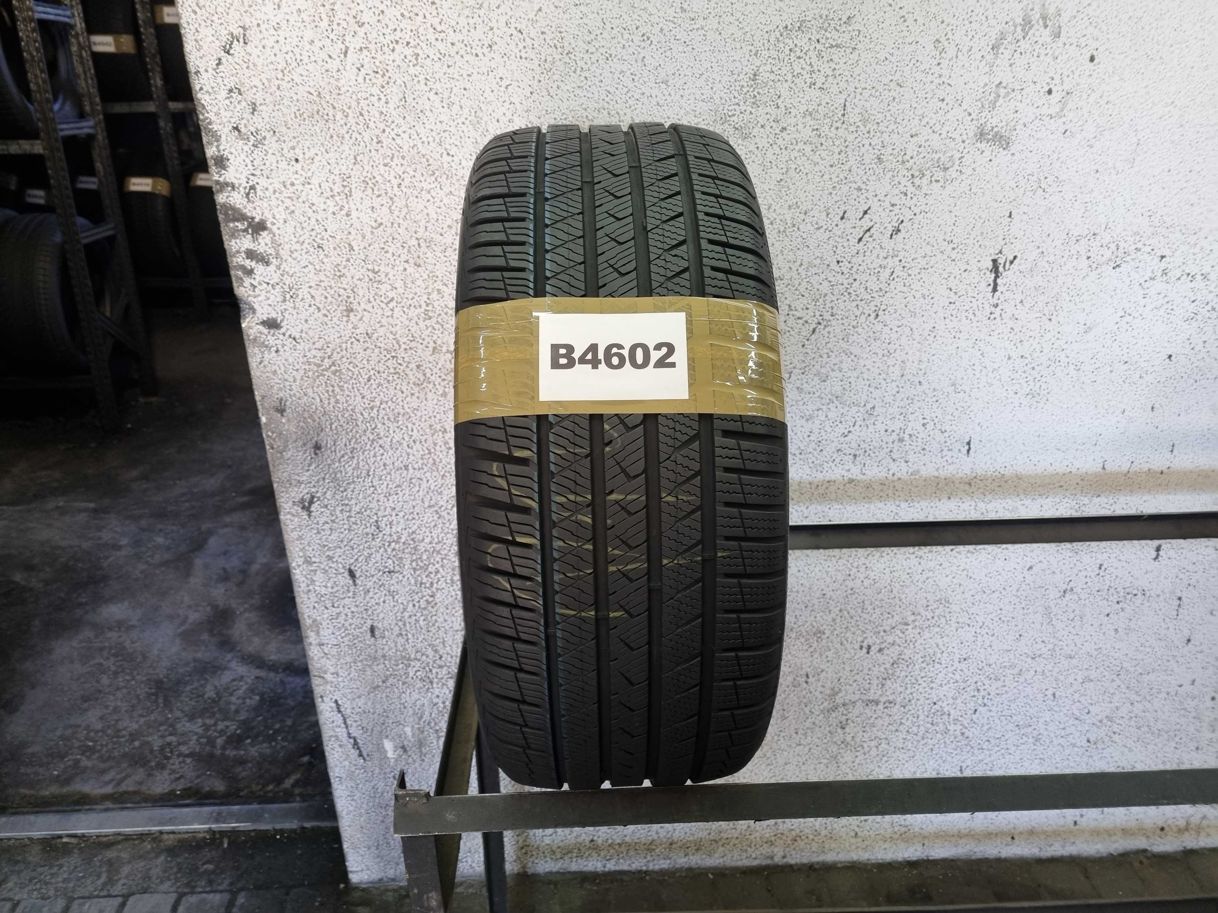 225/40/18 92V Vredestein Quatrac Pro + D.4023