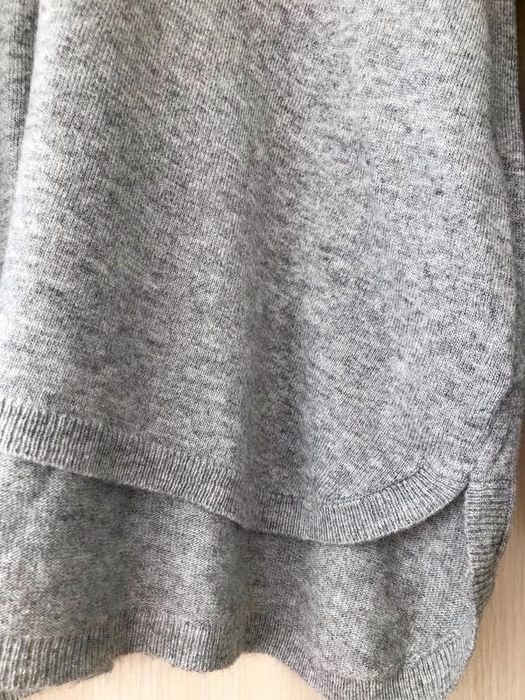 Сірий трикотажний джемпер H&M , розмір S