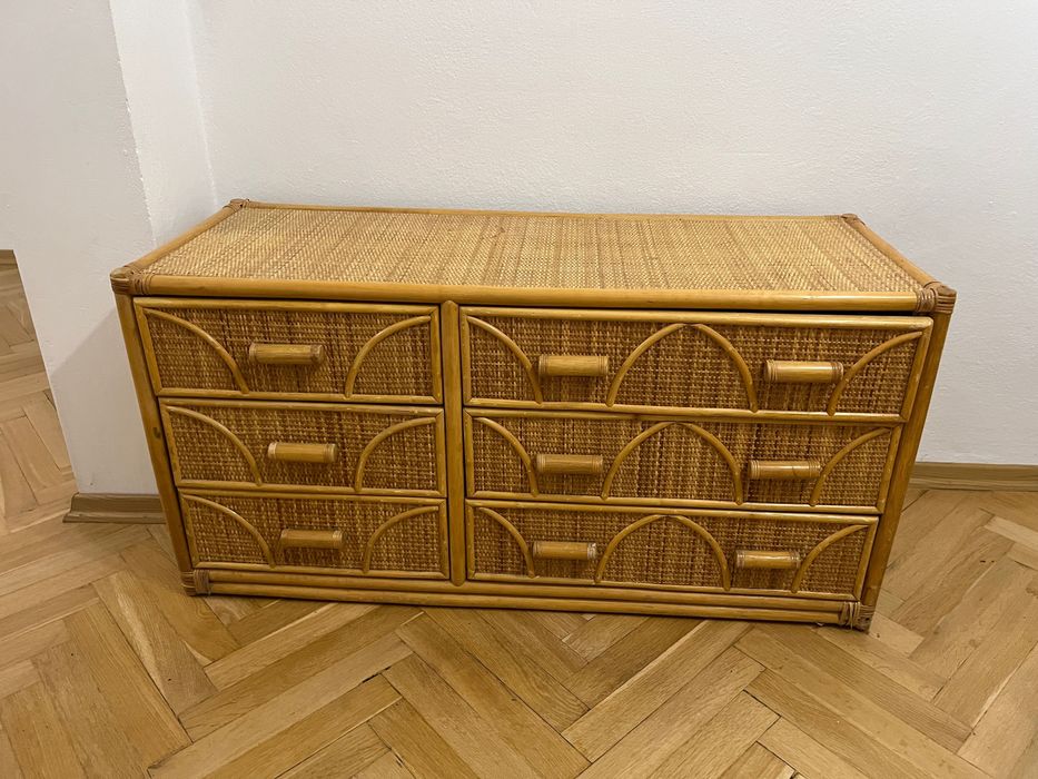 Komoda z rattanu
