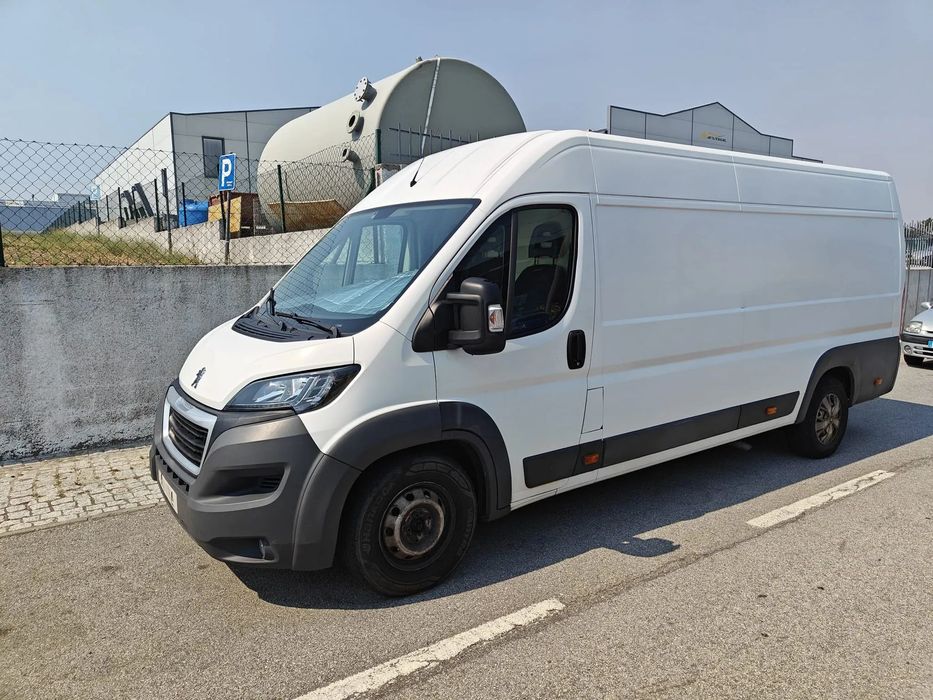 Peugeot Boxer Premium 435 L4H2 - Motor Novo 1000km