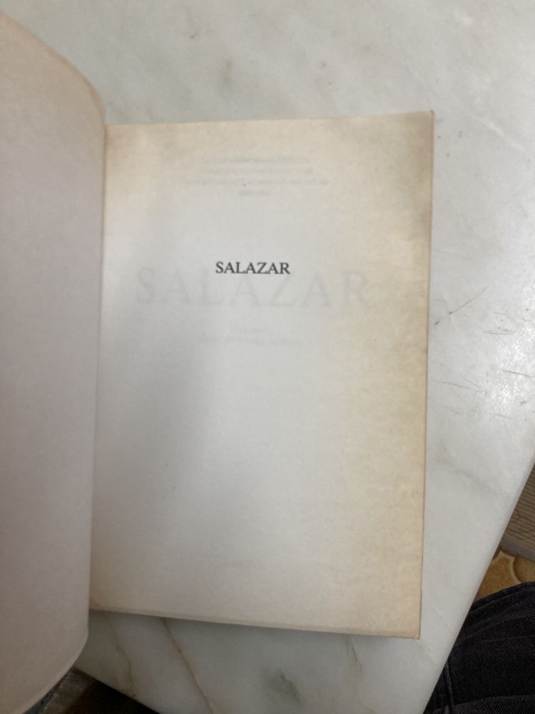 Livro Salazar A Vida e a Obra, Ploncard d’Assac