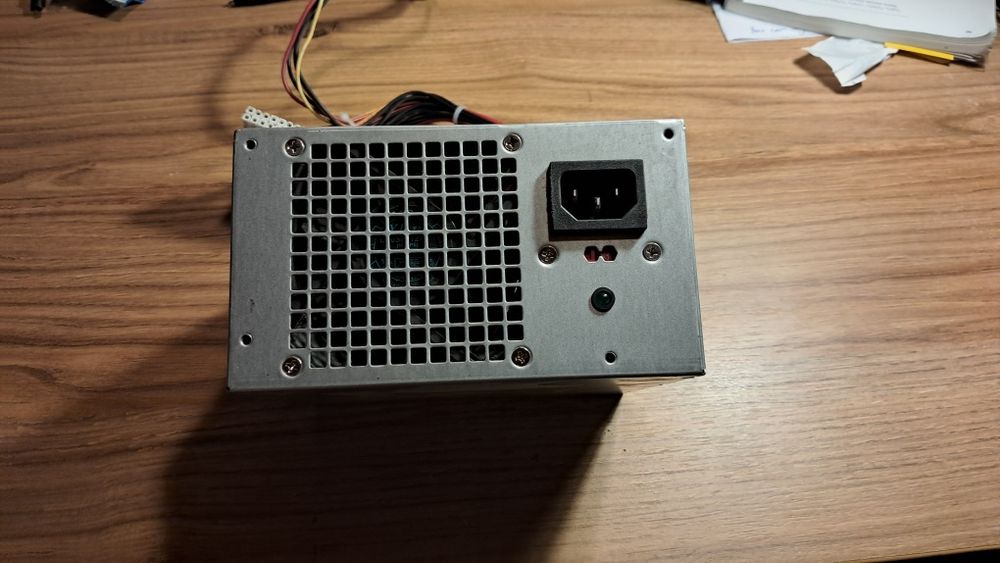 Zasilacz komputerowy Dell-Inc. ATX