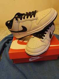 Nike dunk low cinza