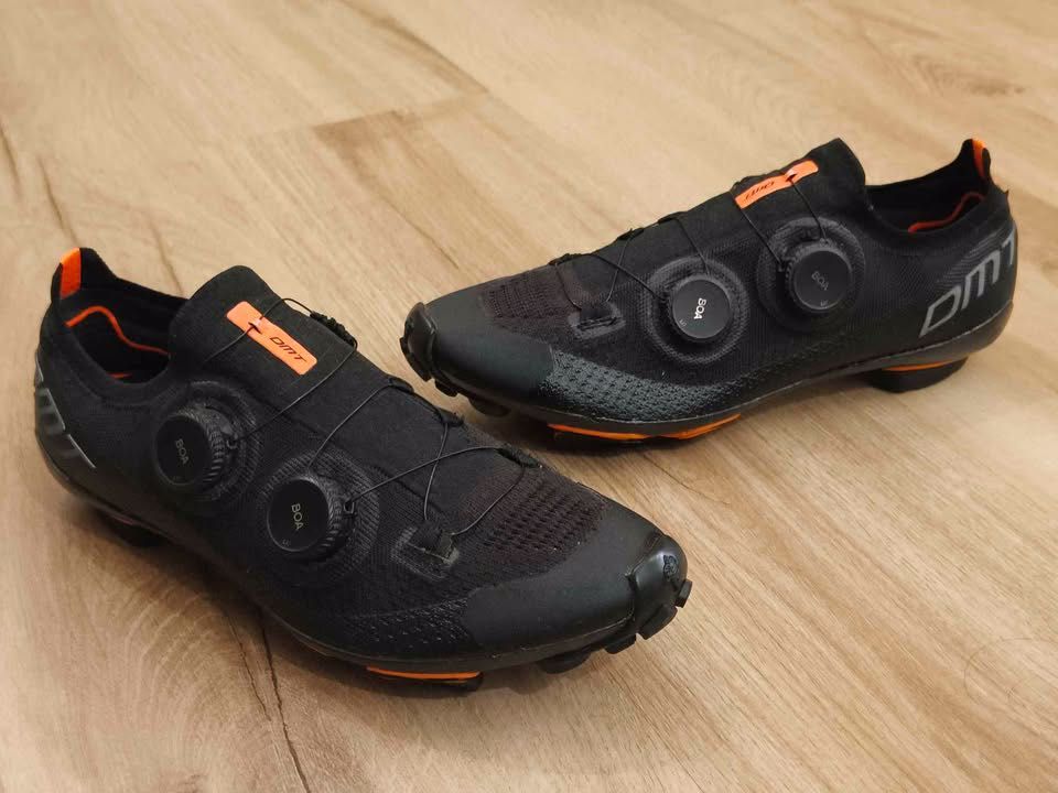 Sapatos de MTB DMT KM0 Carbon