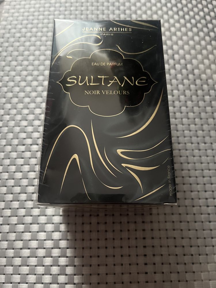 Jeanne Arthes Sultane Noir Velours