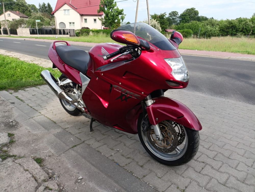 Передній пластик Honda cbr1100xx розбор