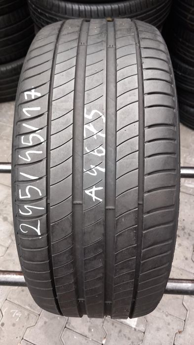 245/45/17 Michelin Primacy 3 99Y