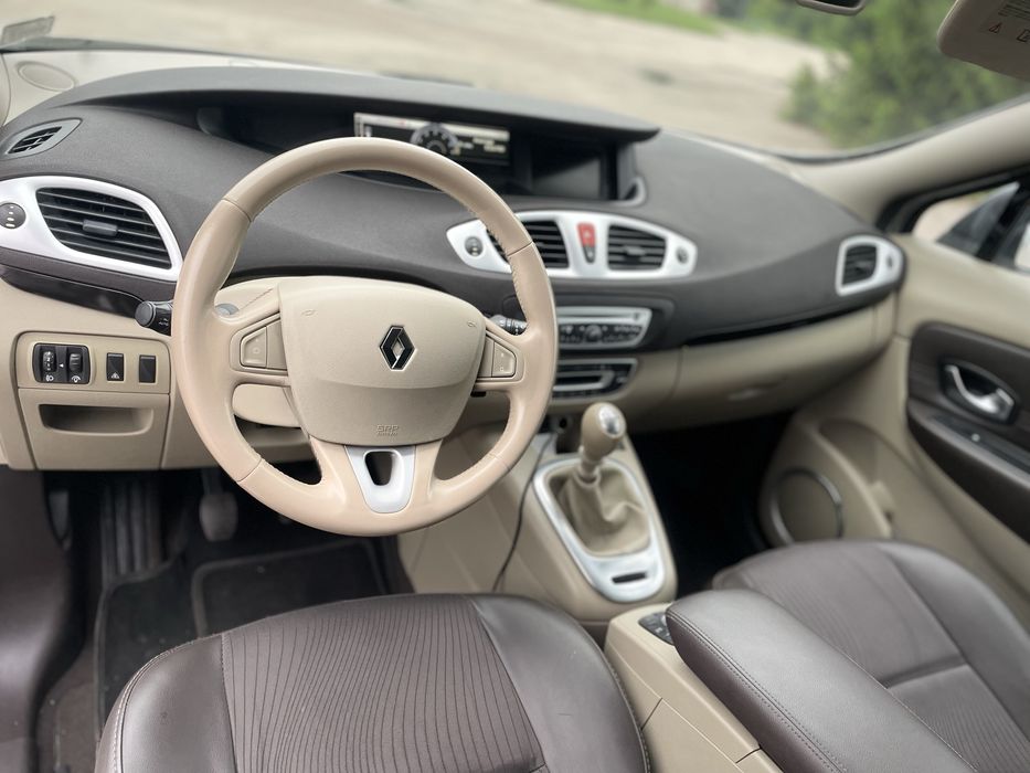 Renault Grand Scenic