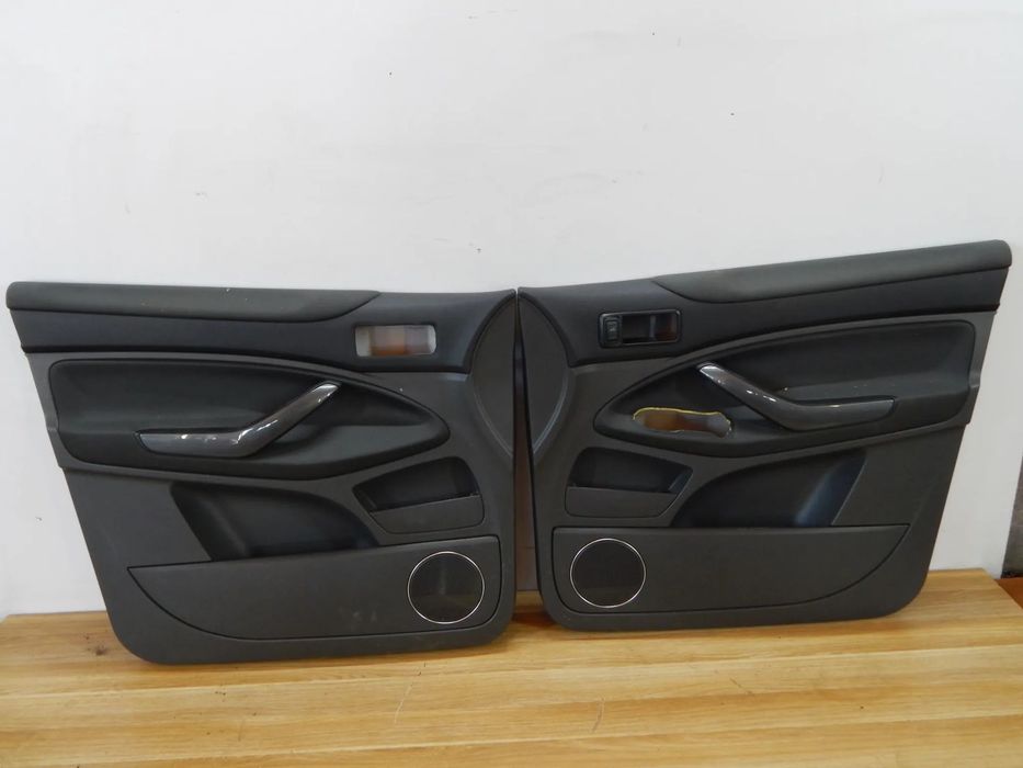 Boczek tapicerka drzwi przód Ford KUGA Mk1 08-13  Łuków części