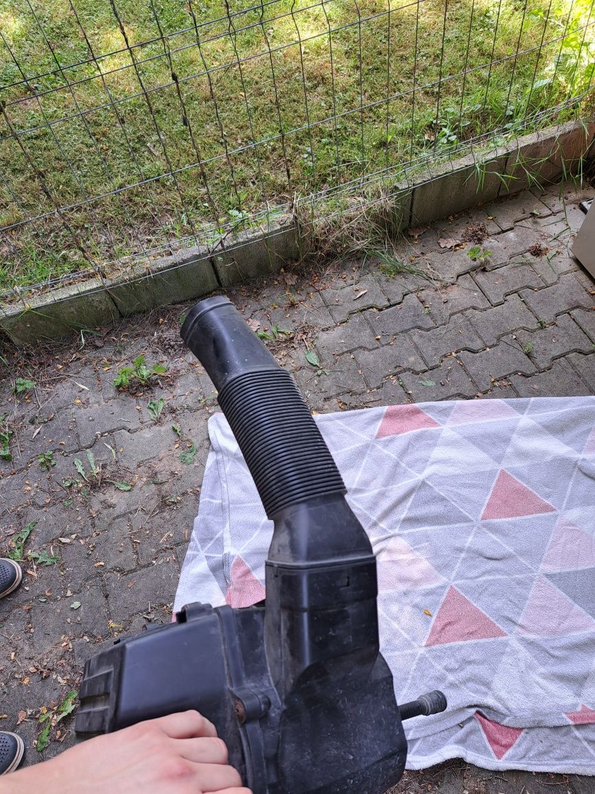 Obudowa Filtra powietrza wraz z przepływomierzem