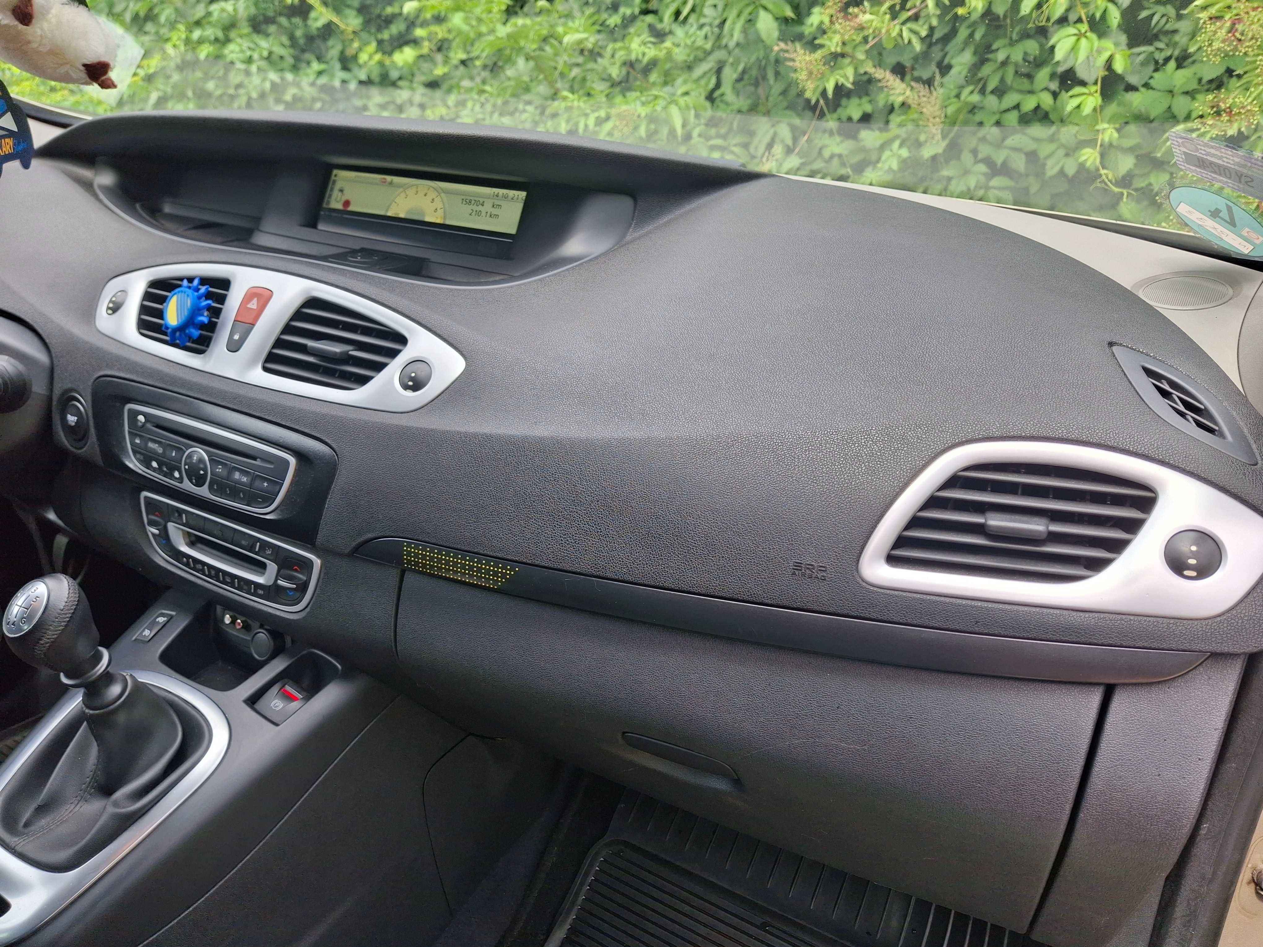 Renault SCENIC 1.4