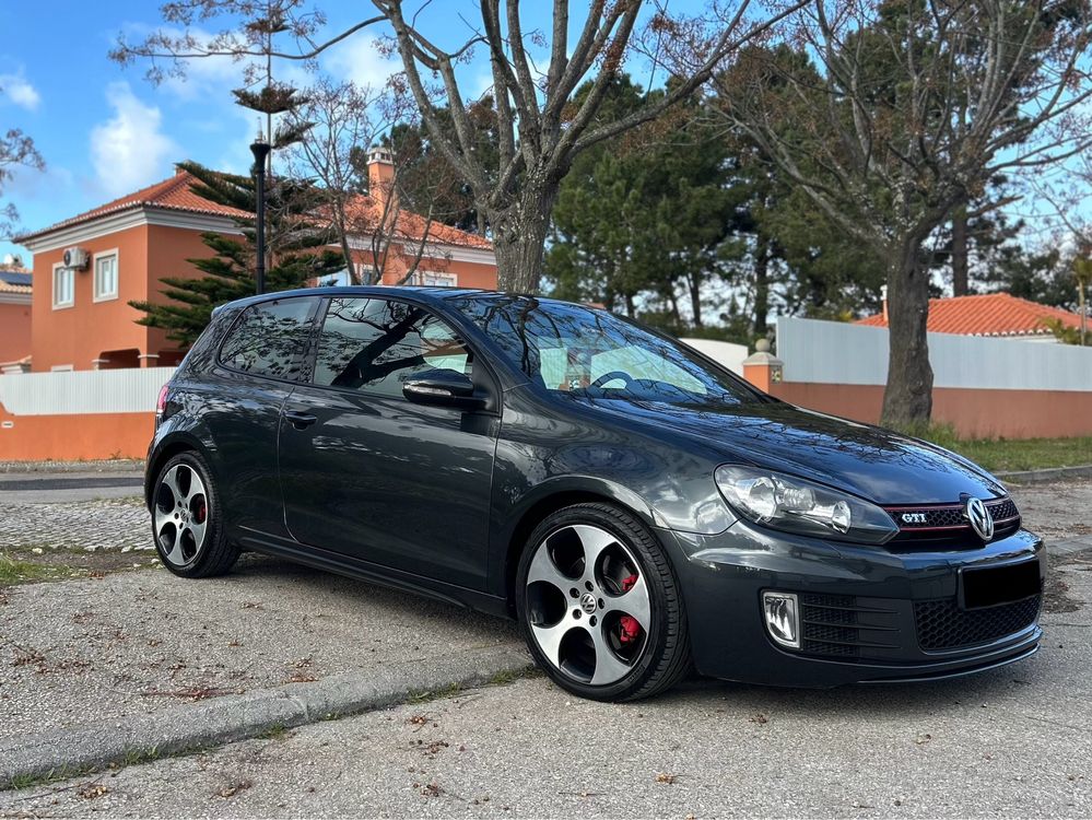 Volkswagen Golf GTI 2.0 TSI