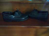 Sapatos de homem  n. 39.