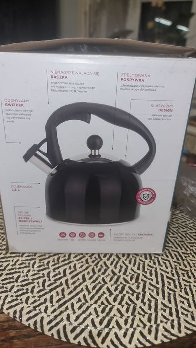 Czajnik MG Home 2,5 l