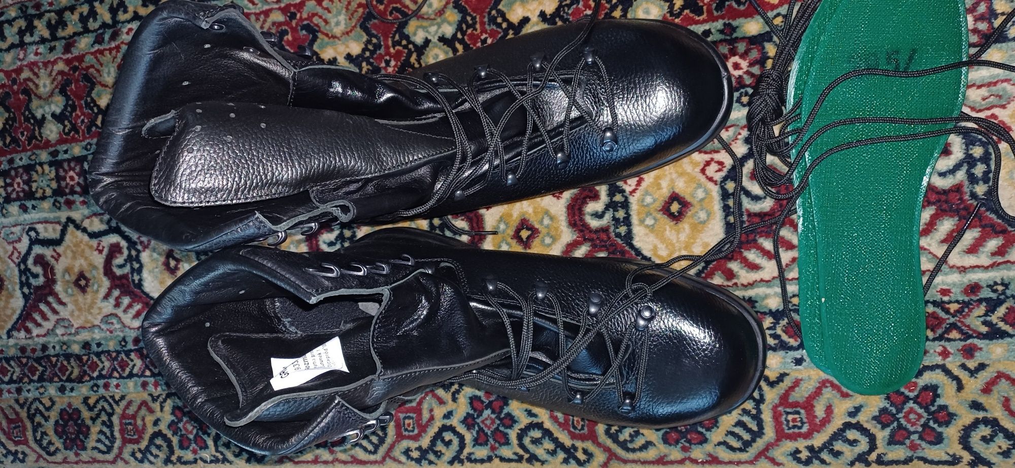 Buty wojskowe 28.5 nowe