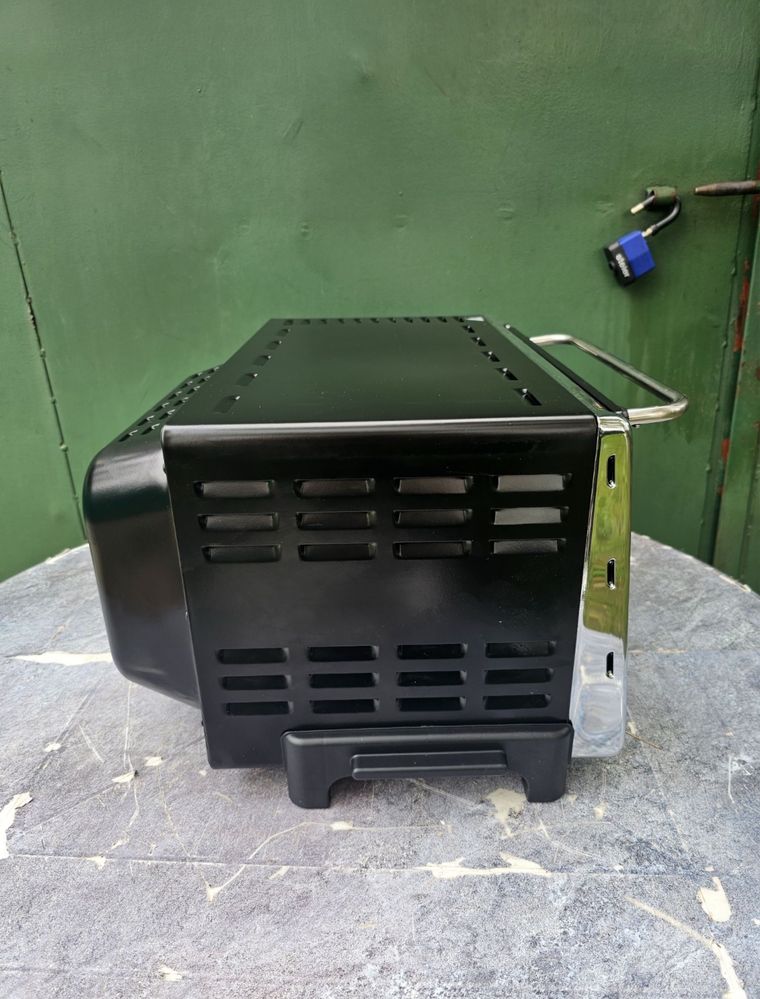 Mini piekarnik De'Longhi 20 litrów EO 20792 czarnyaQ