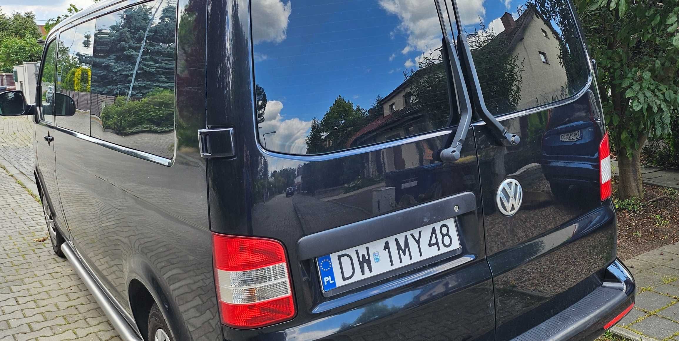 VW T5 Transporter 5 osobowy AUTOMAT super wygląd