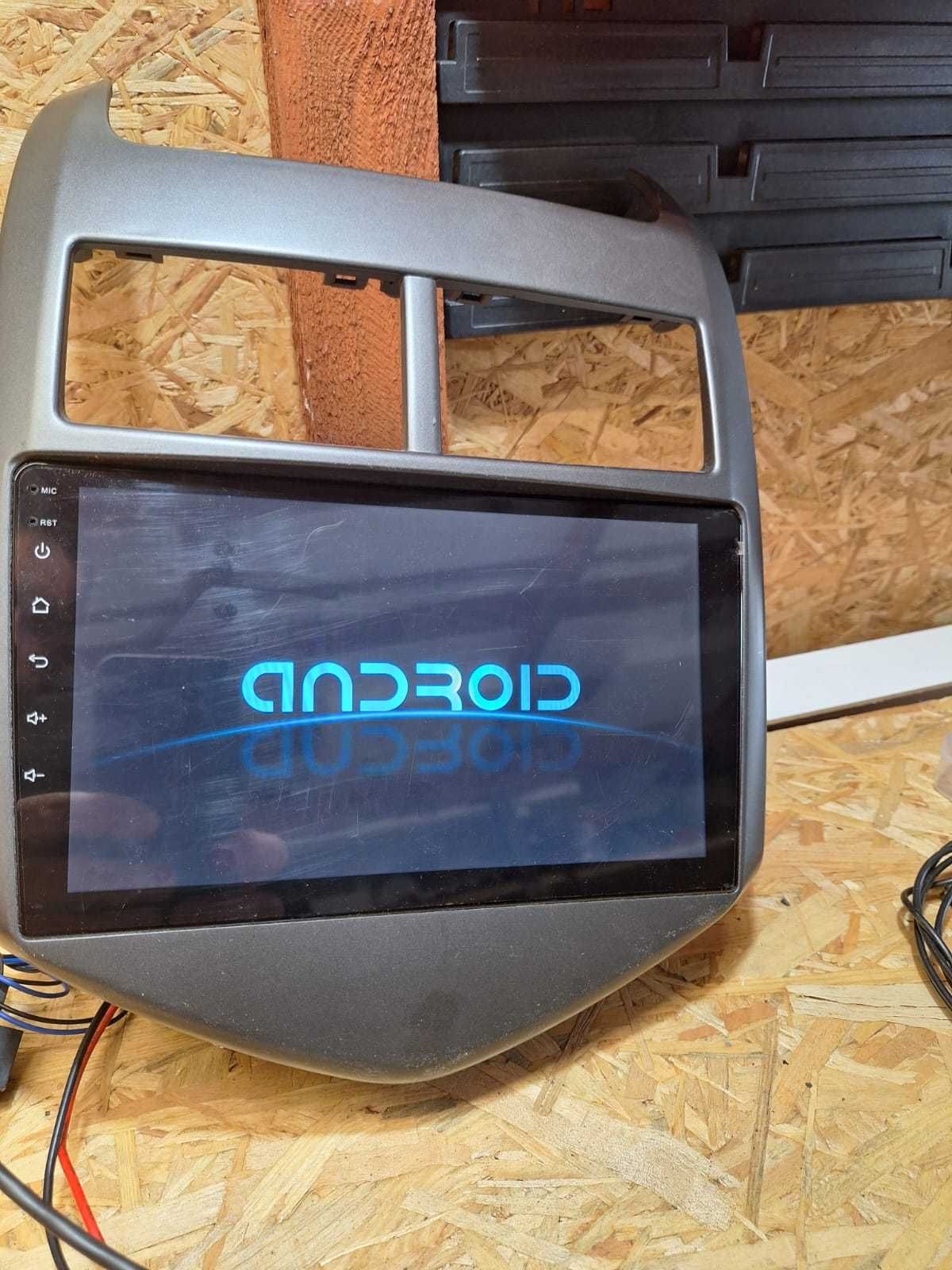 Radio Android Chevrolet Aveo T300