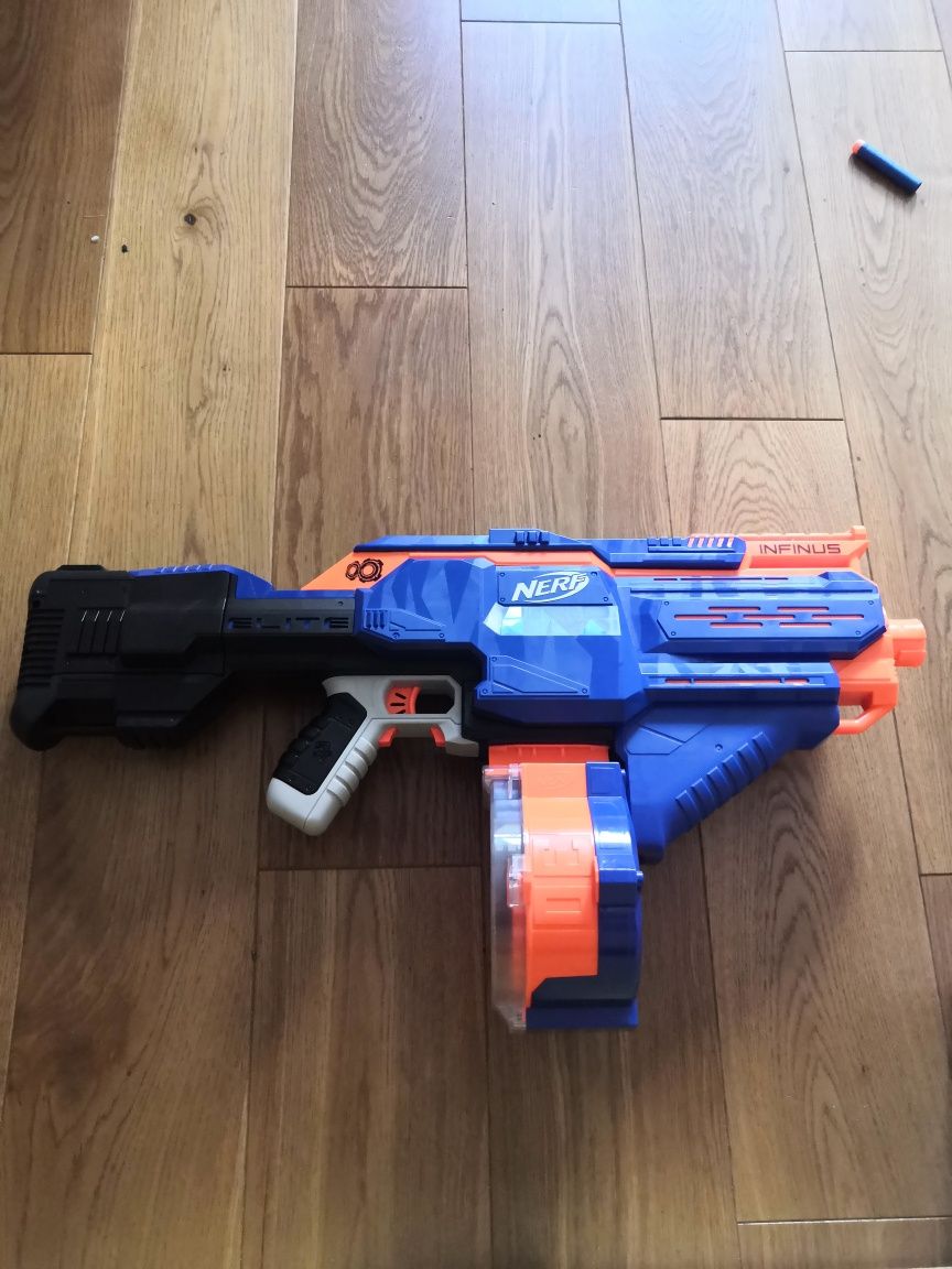 Nerf Infinus оригінал