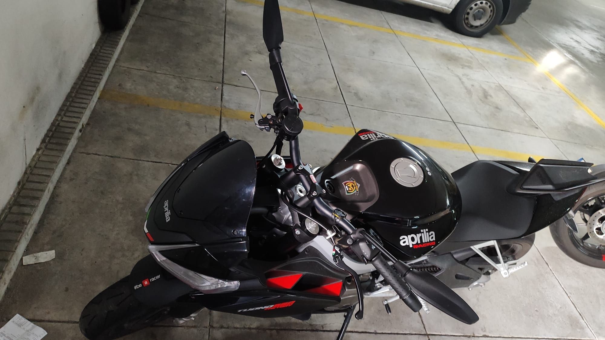 Aprilia Tuono 660 factory