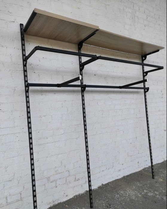 Обладнання для магазину одягу дешево оборудование для продажи одежды