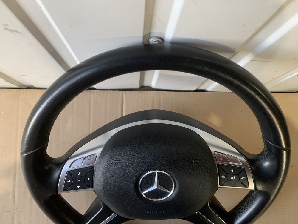 Руль з подушкою безпеки Mercedes W212 w204 w172 E-klass C-klass