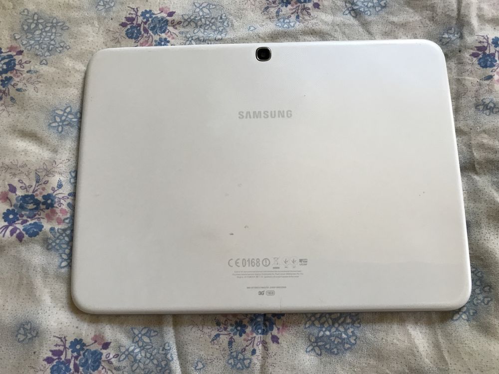 Отличный звонящий планшет Samsung Galaxy Tab 3. Андроид 7