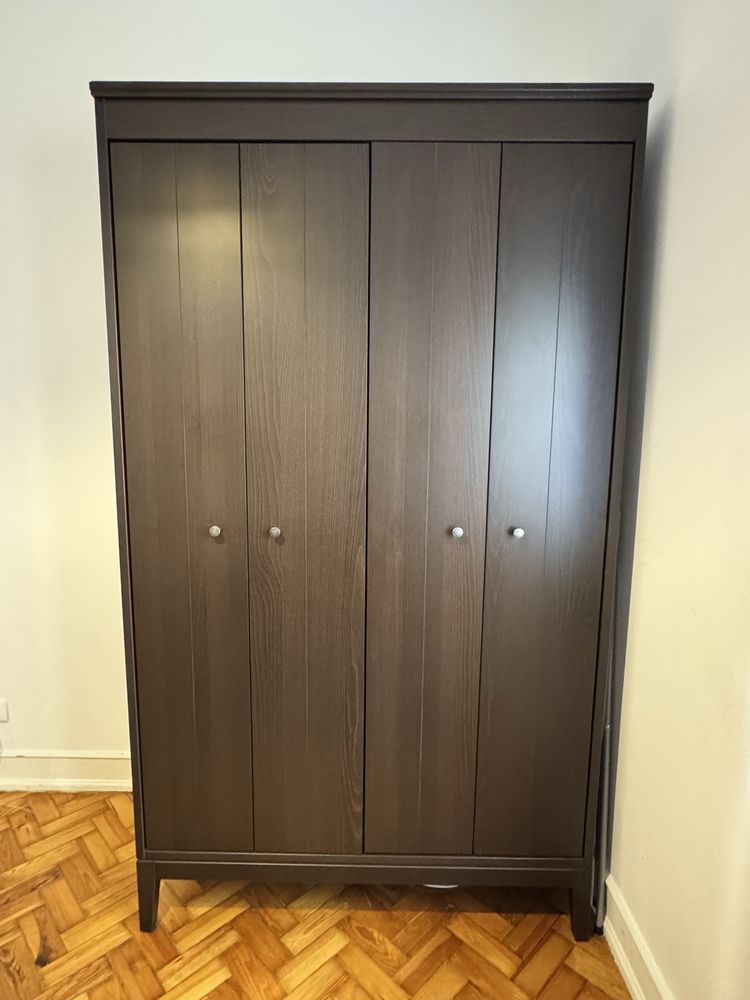 Roupeiro Ikea Idanas