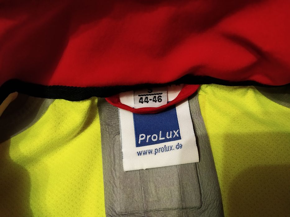 Оригинальная трекинговая куртка штормовка PROLUX 44-46 Germany