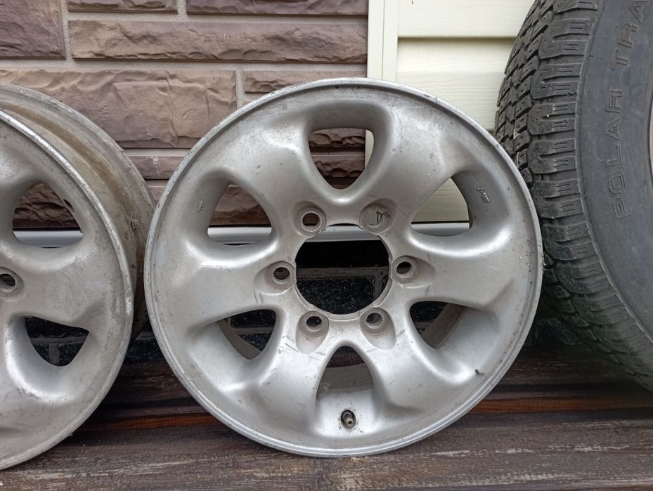 Продам 2 комплекта дисків Міцубісі Паджеро 2