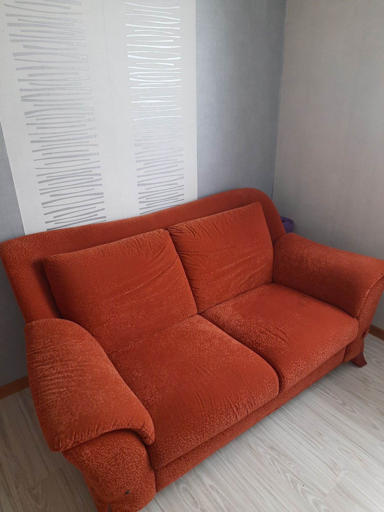 Sofa z kalwarii elegancka