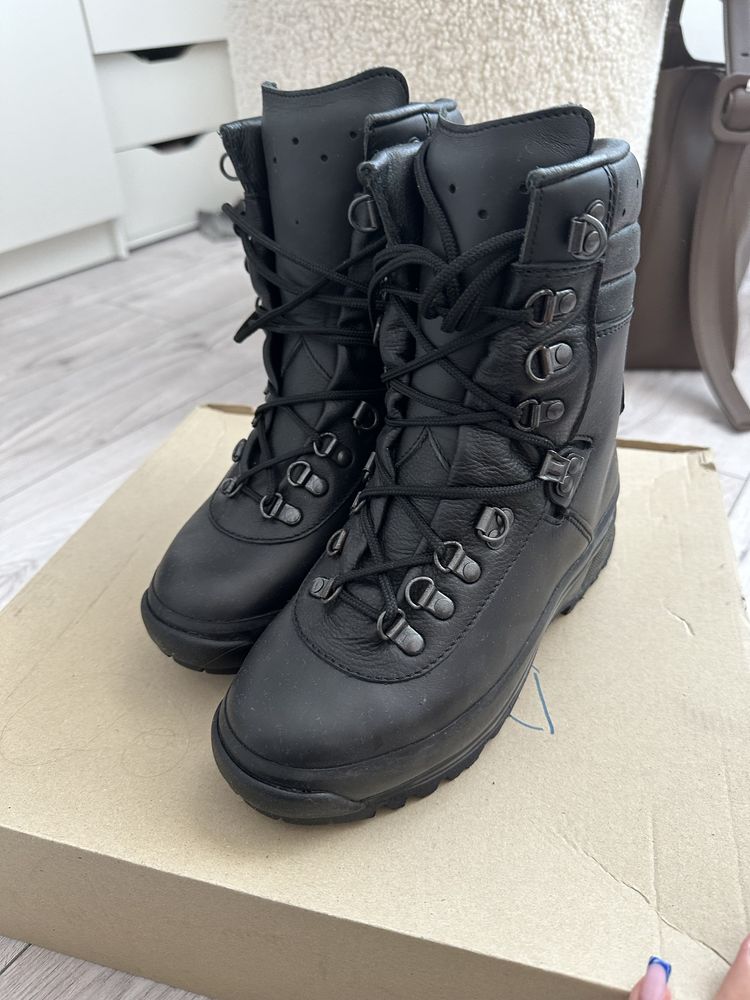 Buty skorzane wojskowe trapery Demar