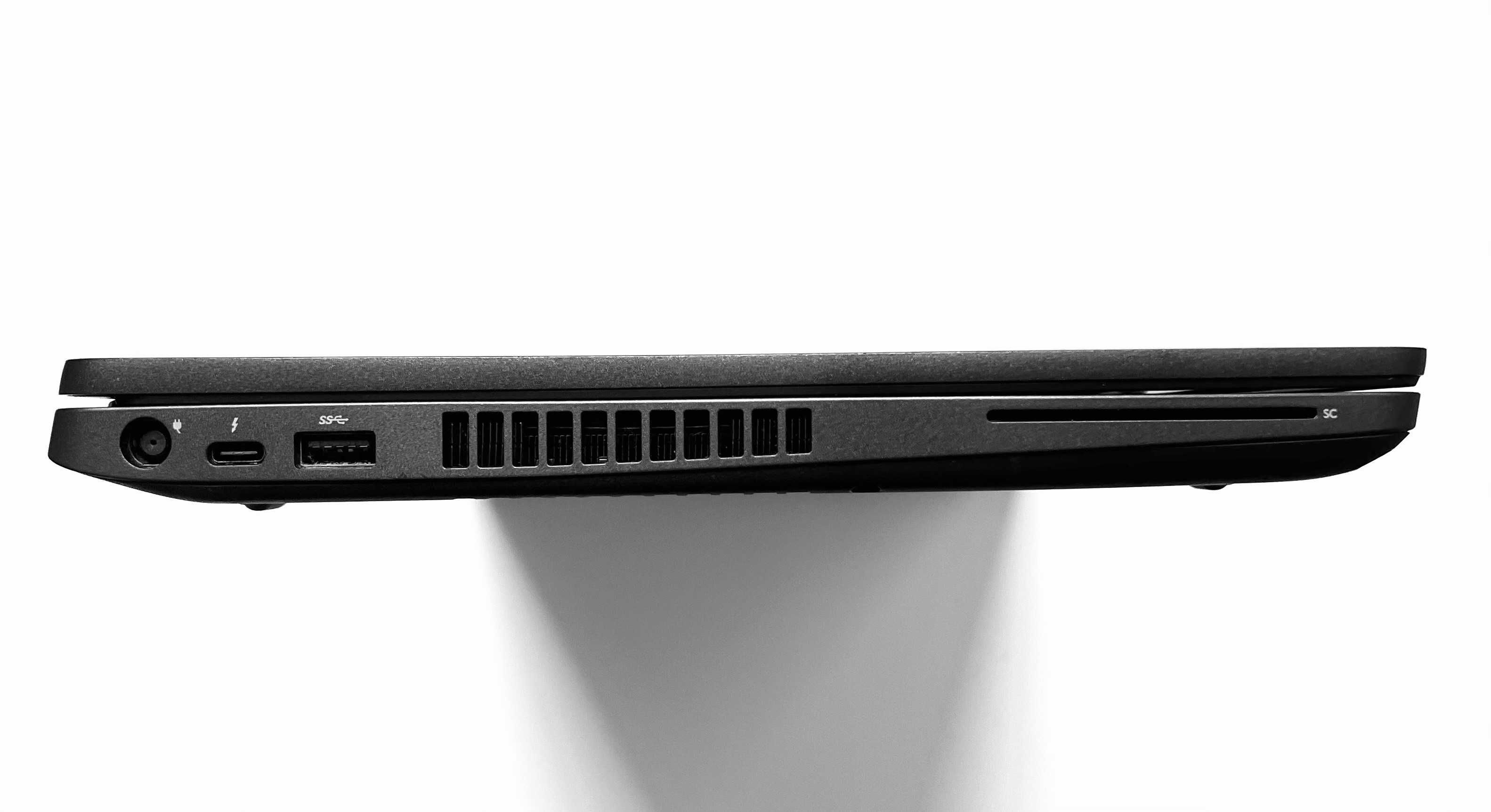 Ігровий Dell Precision 3541, FHD, ips, i7-9850H, Ram 32Gb, SSD 512gb