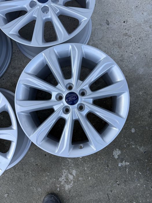 Диски 17 5.108 ЕТ52,5 7,5jx17H2 Ford C-Max Kuga