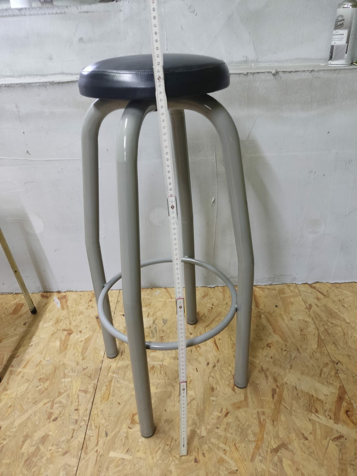 Taboret barowy metalowy