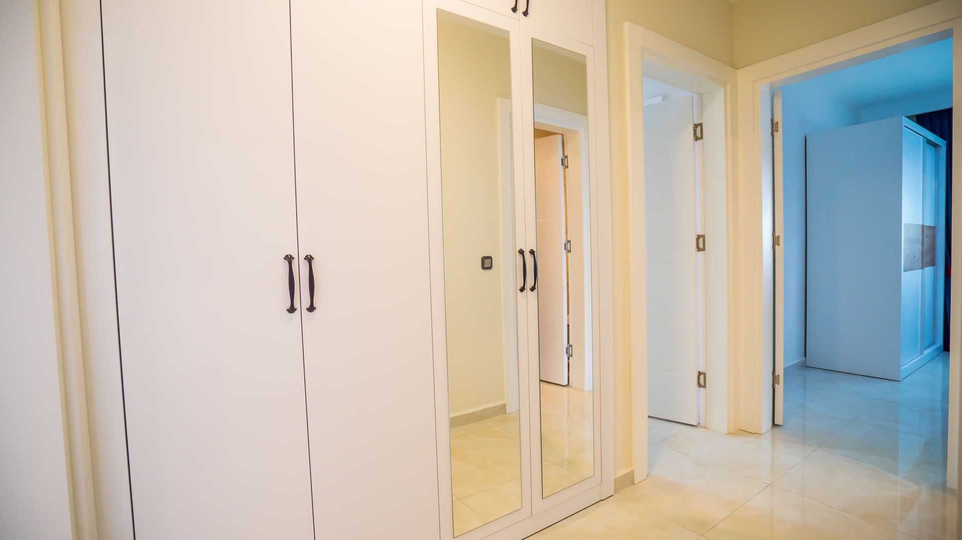 Люкс Квартира 90м2/Апартамент 2+1 от моря 50м под ВНЖ Алания Турция.LY