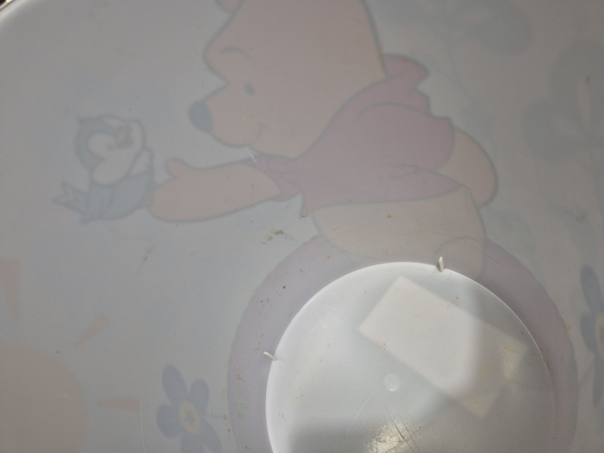 Plastikowy kosz na śmieci Kubuś Puchatek