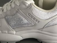 Tenis Guess Branco
