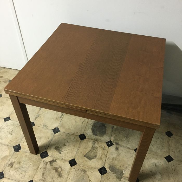 Mesa de madeira de jantar extensível em carvalho