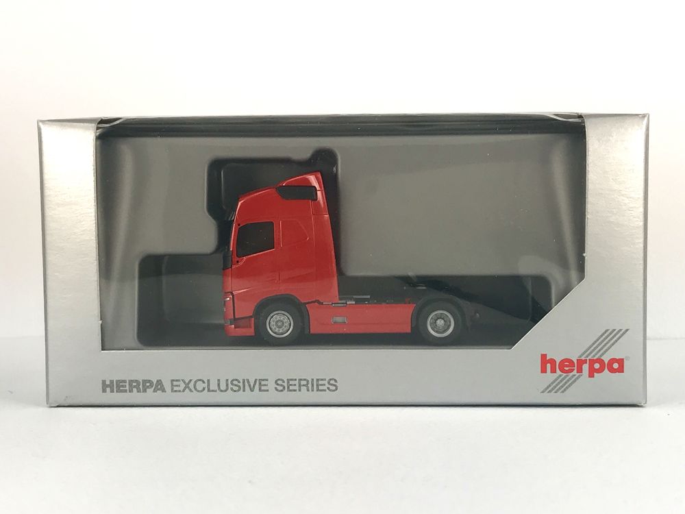 Модель вантажівки Herpa 1:87 Volvo FH