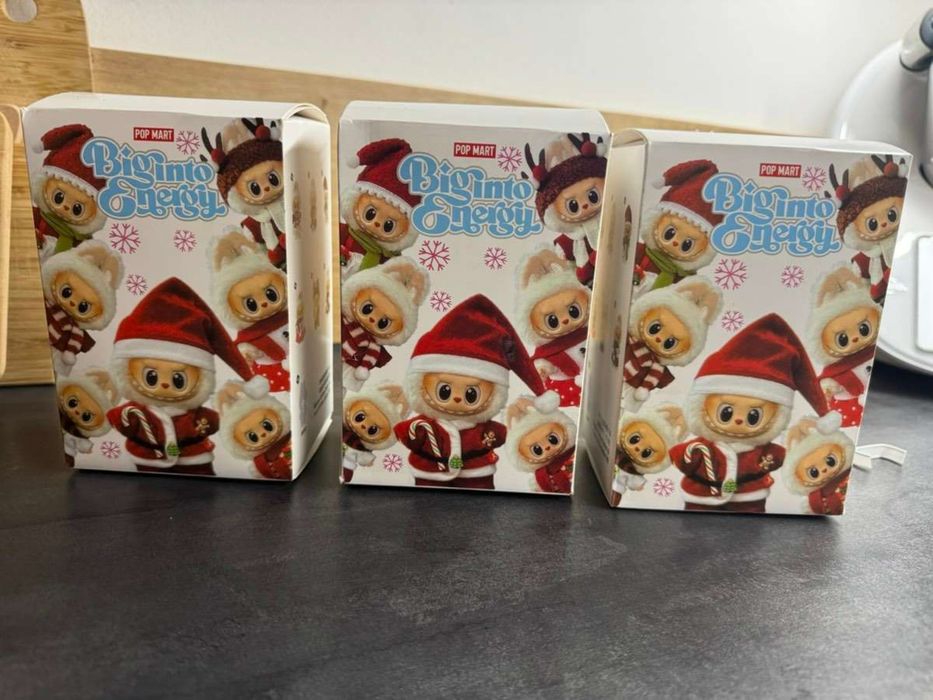 Різдвяні лабубу, новорічні лабубу, лабубу брелок, лабубу сюрприз labub