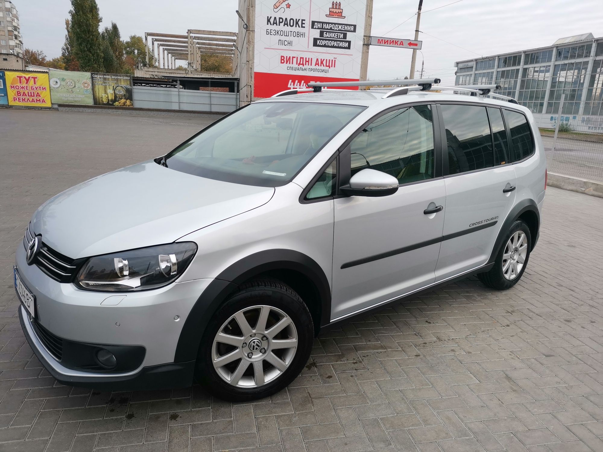 Продам VW Cross Touran 2015 2.0 d