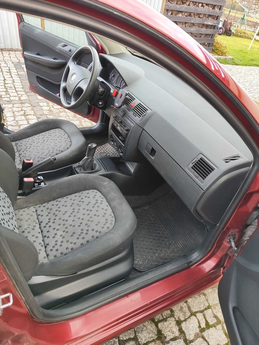 Skoda Fabia 1.4 benzyna + LPG | 2005 | 178 213 km