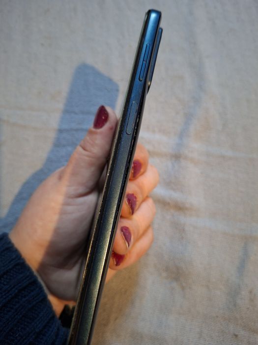 Motorola g42 uszkodzony